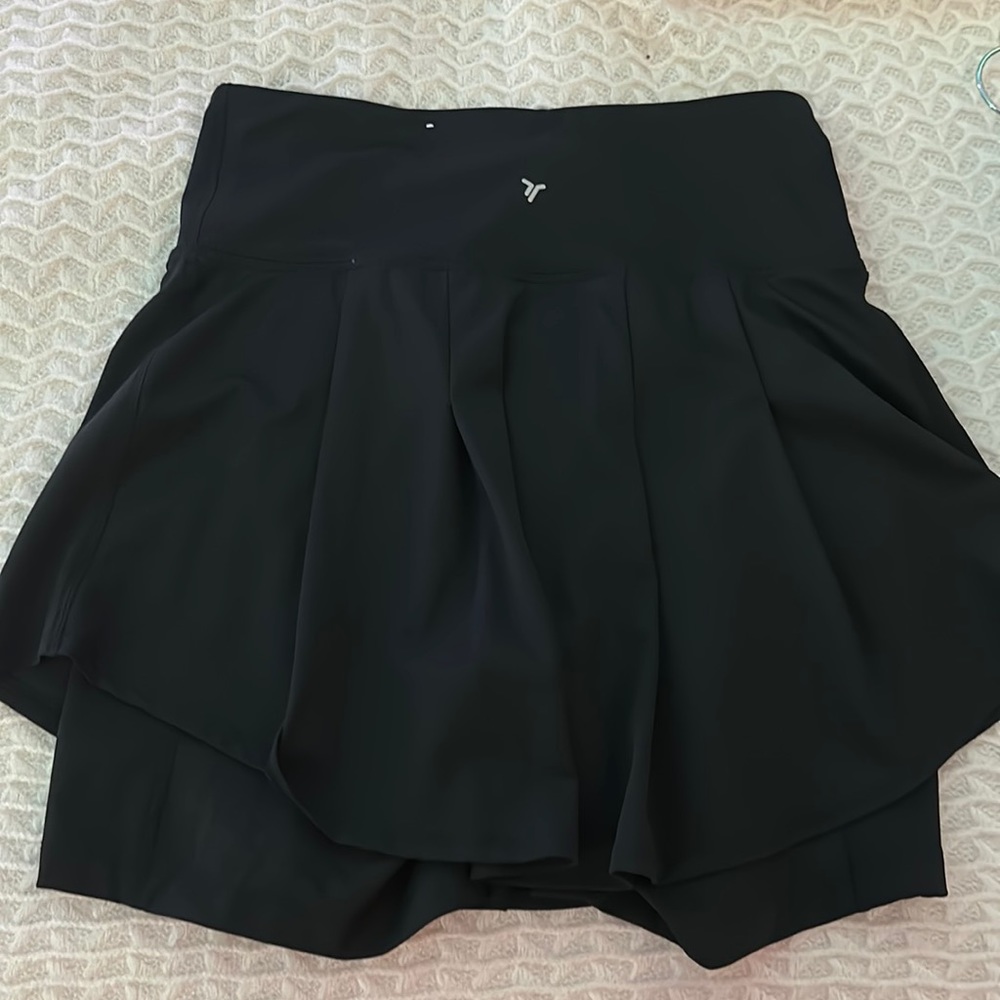 Athletic shorts